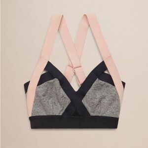 Aritzia “Community” line, Color block Sports Bra